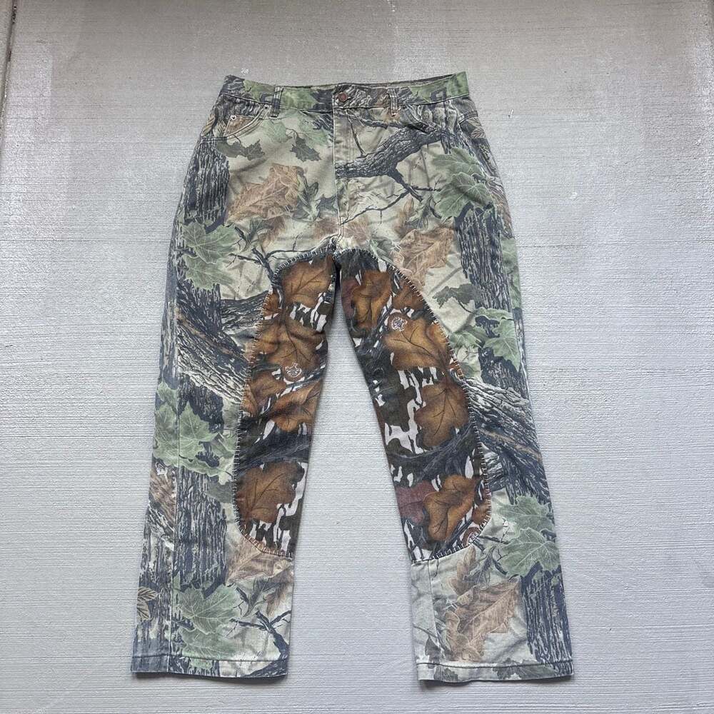 Vintage Duxbak Realtree Camo Insulated Pants resized at a 33 waist